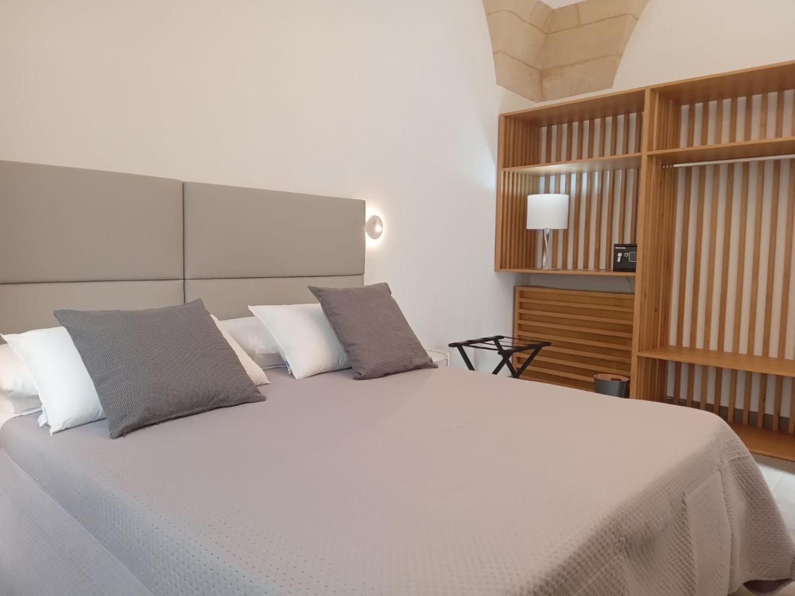 De Guidani Experience Hotel Lecce Szoba fotó